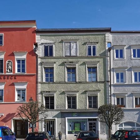 Greenhouse Apartment Am Stadtplatz Tittmoning Buitenkant foto